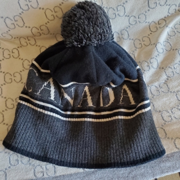 Canada Goose Beanie